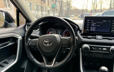 Toyota RAV4, 2019 год, 2 950 000 рублей, 19 фотография