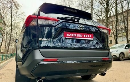 Toyota RAV4, 2019 год, 2 950 000 рублей, 14 фотография