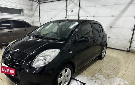 Toyota Vitz, 2005 год, 600 000 рублей, 4 фотография