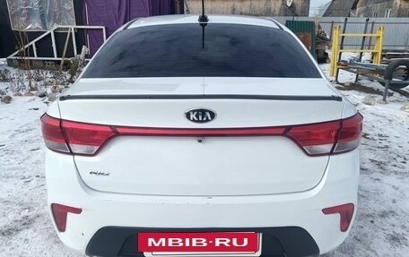 KIA Rio IV, 2019 год, 900 000 рублей, 3 фотография