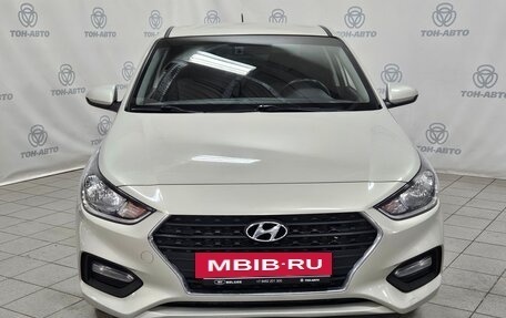 Hyundai Solaris II рестайлинг, 2018 год, 1 109 000 рублей, 2 фотография