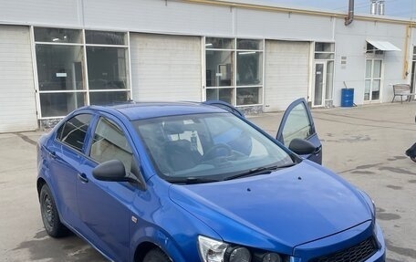 Chevrolet Aveo III, 2013 год, 650 000 рублей, 2 фотография