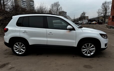 Volkswagen Tiguan I, 2016 год, 1 550 000 рублей, 2 фотография