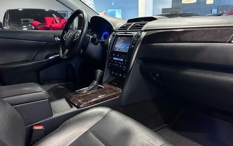 Toyota Camry, 2016 год, 2 430 000 рублей, 21 фотография