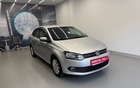 Volkswagen Polo VI (EU Market), 2011 год, 740 000 рублей, 3 фотография