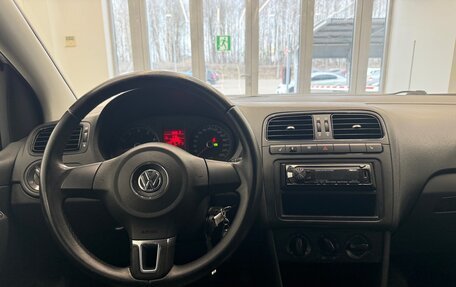 Volkswagen Polo VI (EU Market), 2011 год, 740 000 рублей, 14 фотография