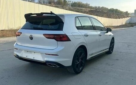 Volkswagen Golf VIII, 2022 год, 1 590 000 рублей, 6 фотография