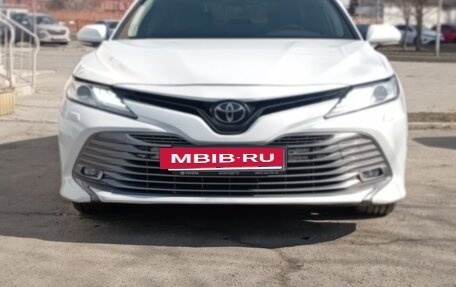 Toyota Camry, 2019 год, 2 850 000 рублей, 21 фотография