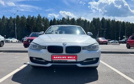 BMW 3 серия, 2014 год, 1 820 000 рублей, 15 фотография