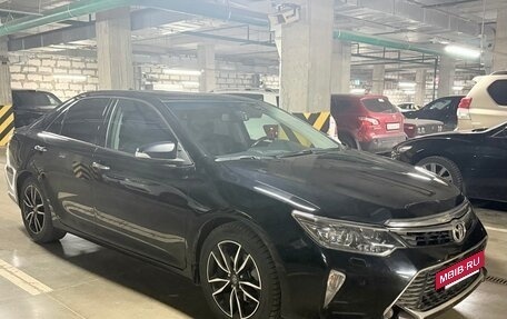 Toyota Camry, 2017 год, 2 500 000 рублей, 2 фотография