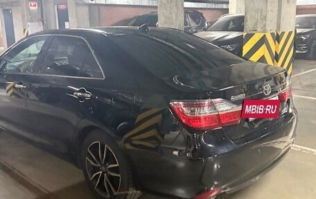 Toyota Camry, 2017 год, 2 500 000 рублей, 6 фотография