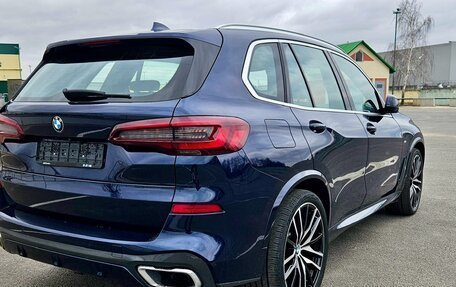 BMW X5, 2021 год, 9 000 000 рублей, 4 фотография