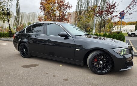 BMW 3 серия, 2007 год, 1 070 000 рублей, 15 фотография