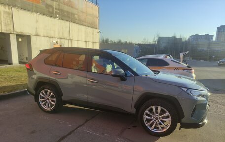 Toyota RAV4, 2020 год, 3 750 000 рублей, 4 фотография
