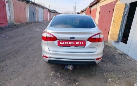 Ford Fiesta, 2015 год, 910 000 рублей, 17 фотография