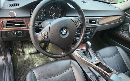 BMW 3 серия, 2007 год, 1 070 000 рублей, 3 фотография