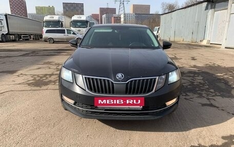 Skoda Octavia, 2018 год, 1 300 000 рублей, 2 фотография