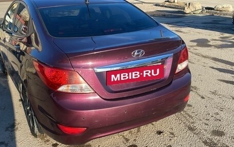 Hyundai Solaris II рестайлинг, 2011 год, 480 000 рублей, 8 фотография