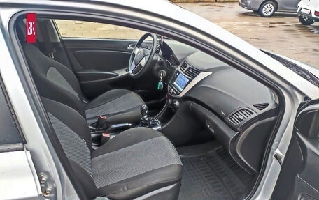 Hyundai Solaris II рестайлинг, 2015 год, 765 000 рублей, 9 фотография