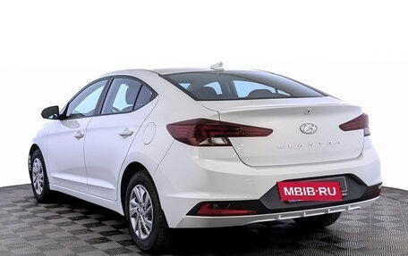 Hyundai Elantra VI рестайлинг, 2019 год, 1 800 000 рублей, 7 фотография