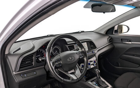 Hyundai Elantra VI рестайлинг, 2019 год, 1 770 000 рублей, 15 фотография