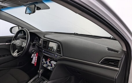 Hyundai Elantra VI рестайлинг, 2019 год, 1 770 000 рублей, 13 фотография