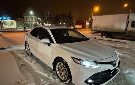 Toyota Camry, 2019 год, 2 570 000 рублей, 3 фотография