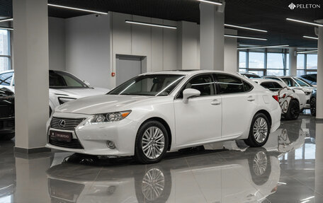 Lexus ES VII, 2014 год, 2 350 000 рублей, 1 фотография