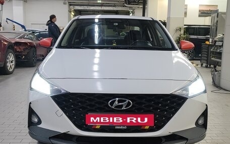 Hyundai Solaris II рестайлинг, 2021 год, 1 150 000 рублей, 8 фотография