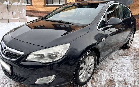 Opel Astra J, 2011 год, 715 000 рублей, 6 фотография