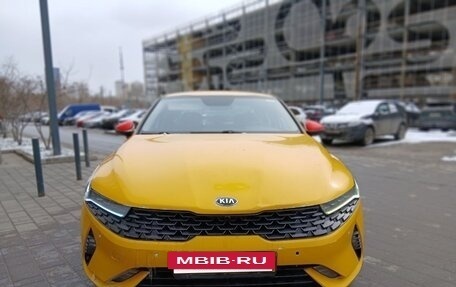 KIA K5, 2021 год, 1 850 000 рублей, 2 фотография