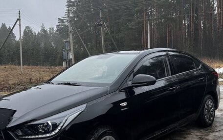 Hyundai Solaris II рестайлинг, 2019 год, 1 700 000 рублей, 2 фотография