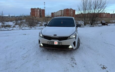 KIA Rio IV, 2021 год, 1 300 000 рублей, 4 фотография