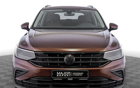 Volkswagen Tiguan II, 2022 год, 3 100 000 рублей, 2 фотография