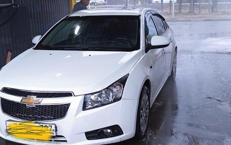 Chevrolet Cruze II, 2012 год, 470 000 рублей, 3 фотография