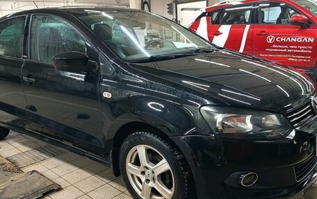 Volkswagen Polo VI (EU Market), 2014 год, 915 000 рублей, 2 фотография