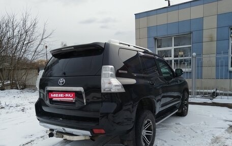 Toyota Land Cruiser Prado 150 рестайлинг 2, 2011 год, 2 200 000 рублей, 10 фотография