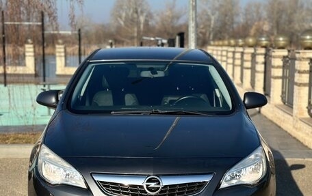 Opel Astra J, 2012 год, 898 000 рублей, 2 фотография