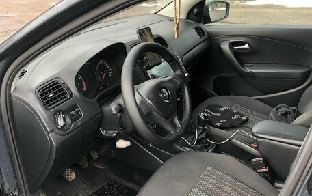 Volkswagen Polo VI (EU Market), 2017 год, 670 000 рублей, 6 фотография