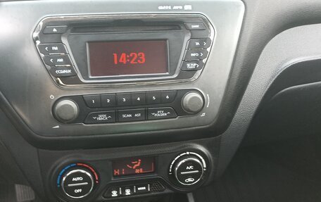 KIA Rio III рестайлинг, 2013 год, 879 000 рублей, 3 фотография