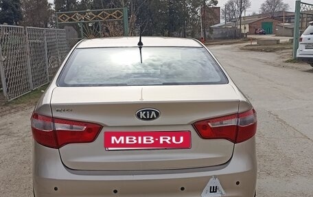 KIA Rio III рестайлинг, 2013 год, 879 000 рублей, 10 фотография