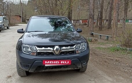 Renault Duster I рестайлинг, 2018 год, 1 250 000 рублей, 2 фотография