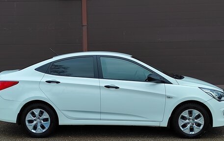 Hyundai Solaris II рестайлинг, 2014 год, 975 000 рублей, 6 фотография