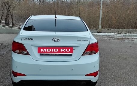 Hyundai Solaris II рестайлинг, 2014 год, 975 000 рублей, 4 фотография
