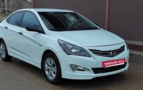 Hyundai Solaris II рестайлинг, 2014 год, 975 000 рублей, 5 фотография