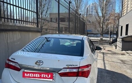 Toyota Corolla, 2014 год, 1 015 000 рублей, 4 фотография