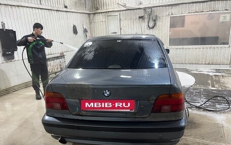 BMW 5 серия, 1997 год, 350 000 рублей, 13 фотография
