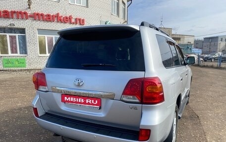 Toyota Land Cruiser 200, 2012 год, 3 850 000 рублей, 7 фотография