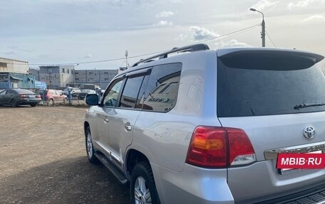 Toyota Land Cruiser 200, 2012 год, 3 850 000 рублей, 9 фотография