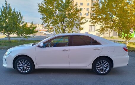 Toyota Camry, 2016 год, 2 630 000 рублей, 8 фотография